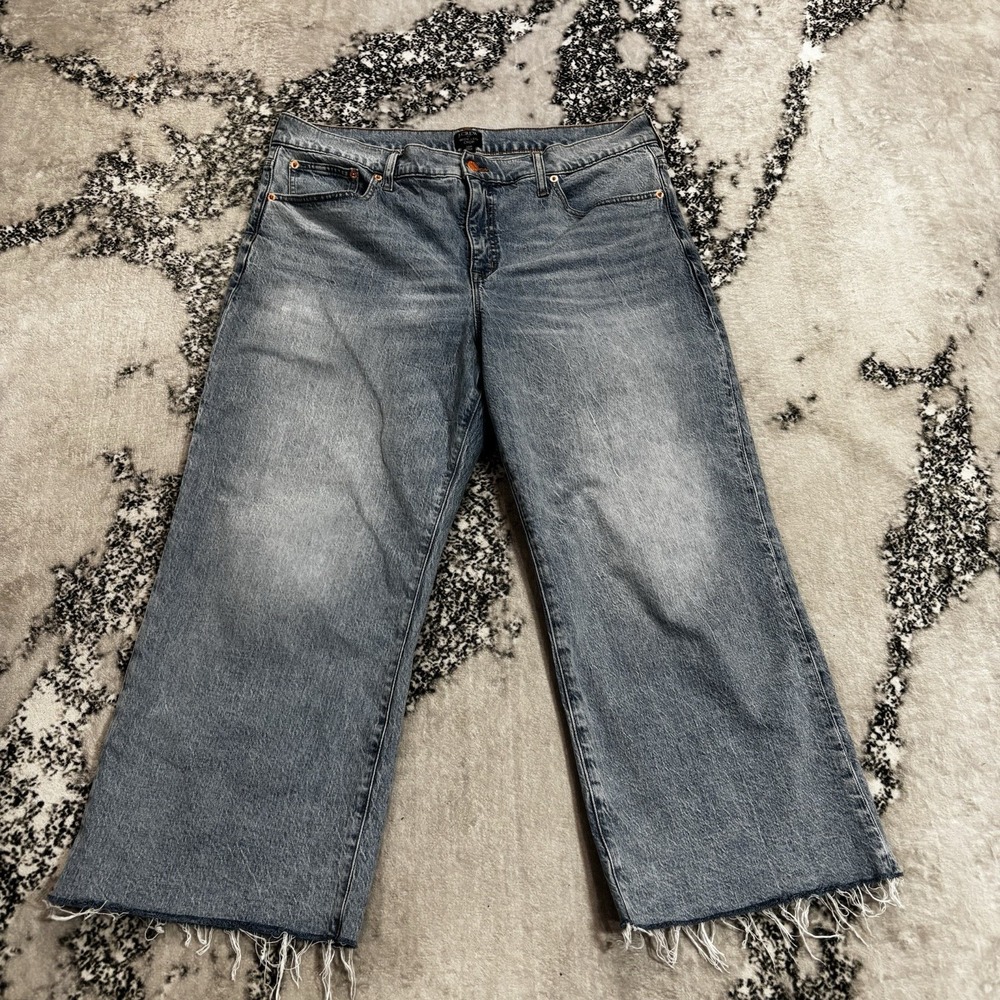 J.Crew Women's Size 32P Wide Leg Crop Jeans Raw Hem High Rise Blue Denim